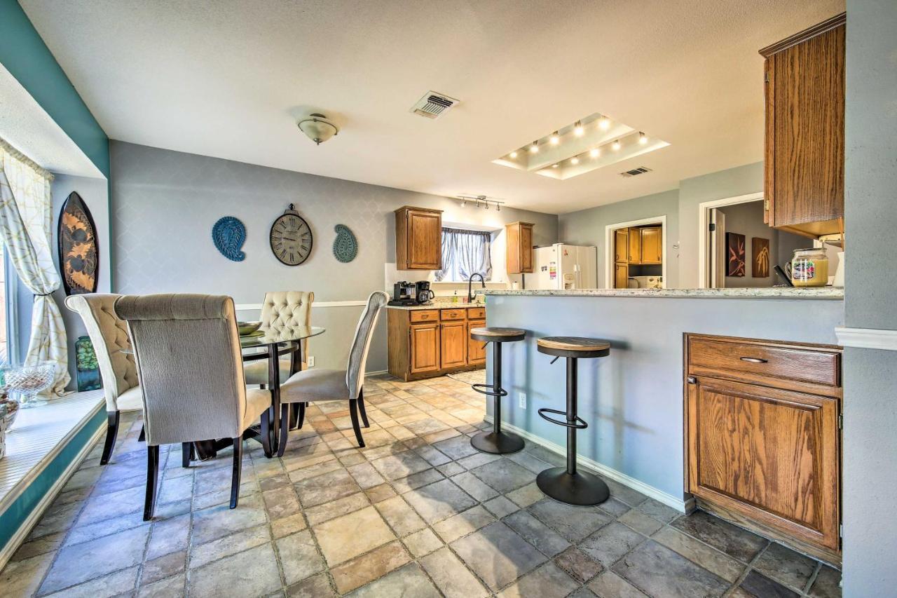 Villa Peaceful San Antonio Oasis With Private Pool And Grill Esterno foto